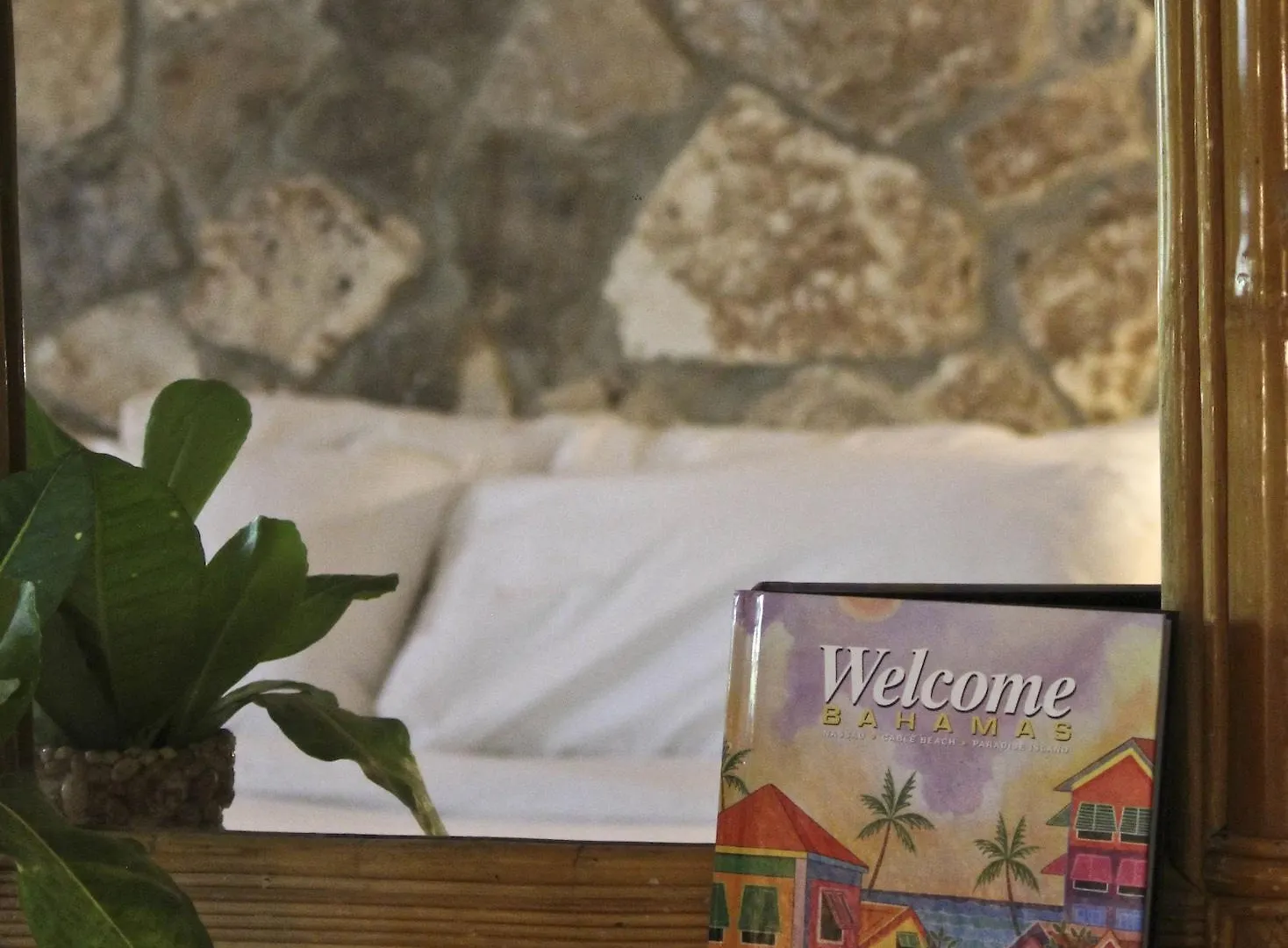 Tingum Village Hotel Dunmore Town Bahamas